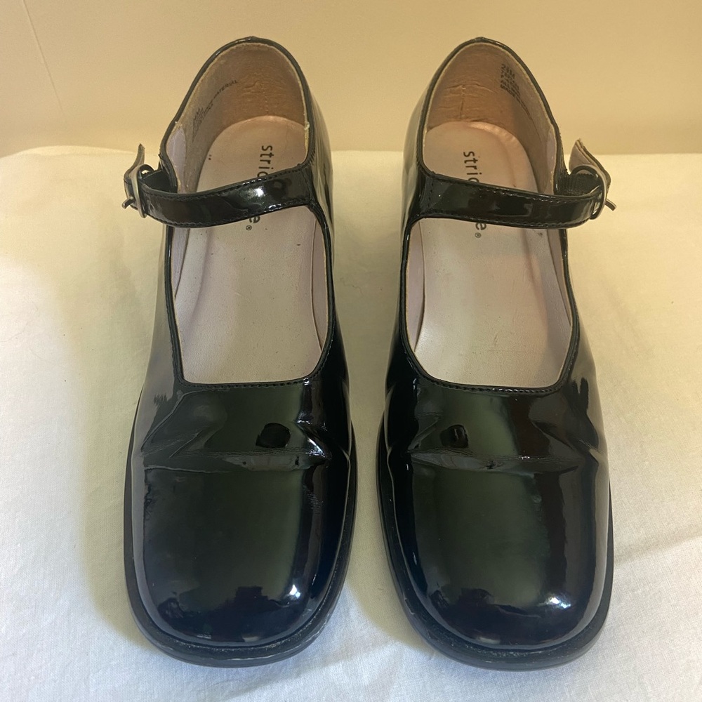 Stride rite black heels size 2.5M girls